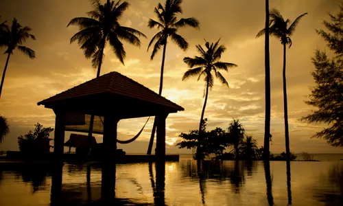 Pool And Sala And Ocean